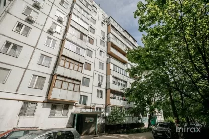 bd. Dacia, Botanica, Chișinău image 245393