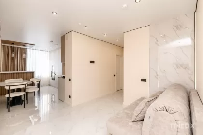 str. Regina Elisabeta, Durlești imaginea 242346