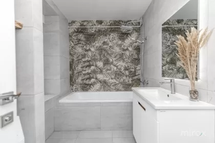 с. Пэнешeшть, Стрэшэны изображение 239788