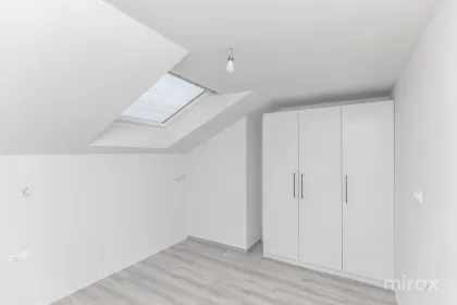 с. Пэнешeшть, Стрэшэны изображение 239791