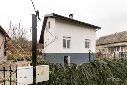 с. Пэнешeшть, Стрэшэны изображение 239781