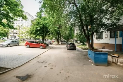 str. Independenței, Botanica, Chișinău imaginea 245633