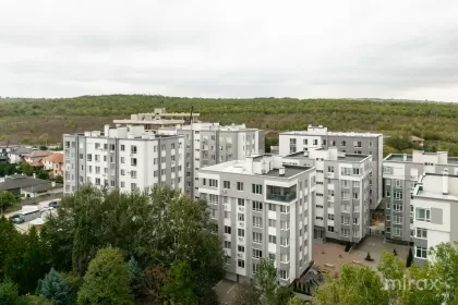 str. Valea Apelor, Codru, Chișinău