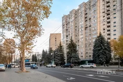 str. Piața Unirii Principatelor, Buiucani, Chișinău imaginea 194619