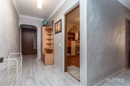 бул. Мирча чел Бэтрын, Чоканы, Кишинев изображение 228290
