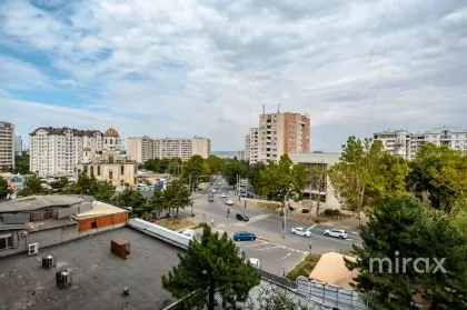 str. Independenței, Botanica, Chișinău image 181689