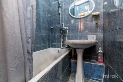 str. Nikolai Zelinski, Botanica, Chișinău image 241535