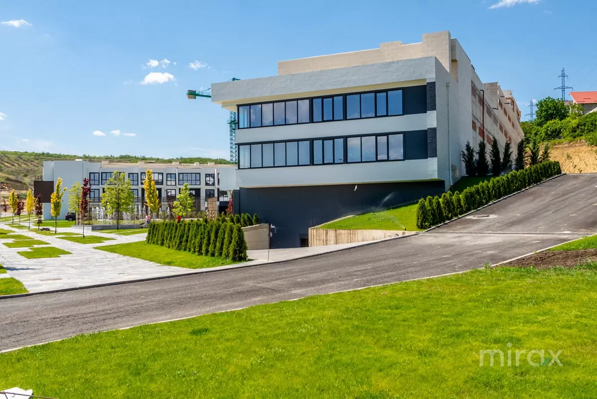 str-la. Bisericii, Buiucani, Chișinău