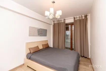 ул. Александр Бернардацци, Центр изображение 242845