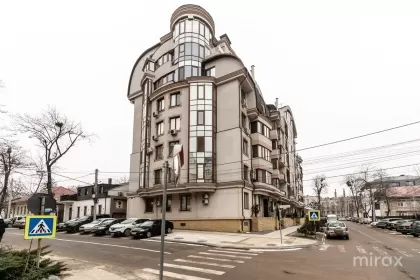 ул. Александр Бернардацци, Центр изображение 242854