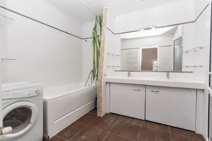 str. Constantin Negruzzi, Centru image 240350