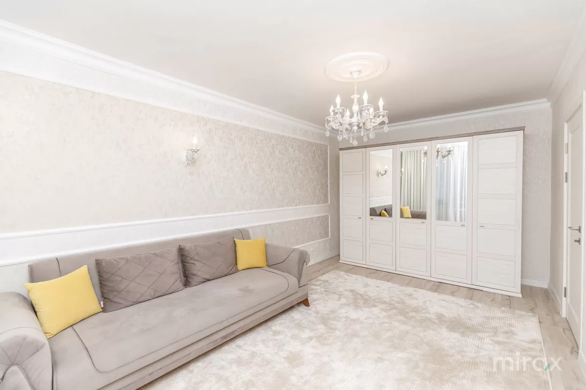 str. Paris, Buiucani, Chișinău