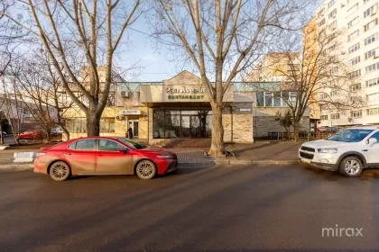 бул. Мирча чел Бэтрын, Чокана, Кишинев изображение 65785