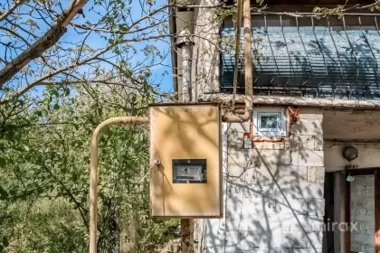 с. Дэнчень, Яловень, Кишинев