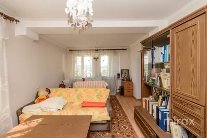 str. Viticultorilor, Codru, Chișinău image 231414