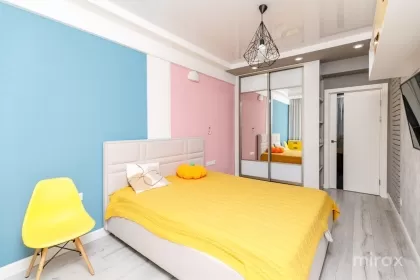 str. Tudor Strișca, Botanica image 245062