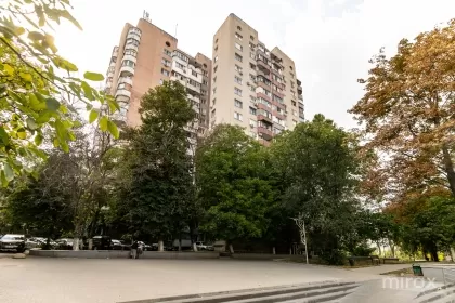 bd. Dacia, Botanica, Chișinău imaginea 234438