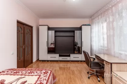 ул. Валя Трандафирилор, Ботаника изображение 243204