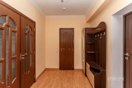 ул. Валя Трандафирилор, Ботаника изображение 243207