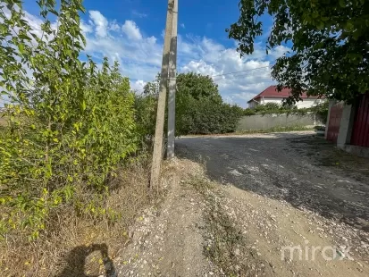 str. Voluntarilor, Străisteni, Chișinău