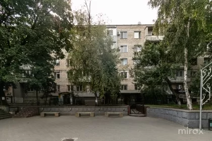 bd. Dacia, Botanica, Chișinău image 234617