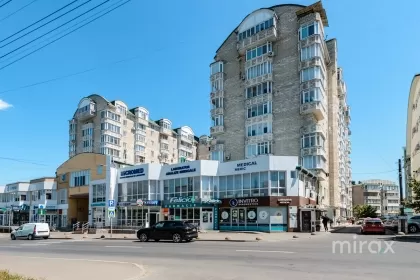 str. N. Testemițanu, Centru, Chișinău image 226394