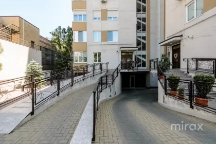 str-la Lvov, Botanica, mun. Chisinau imaginea 226425