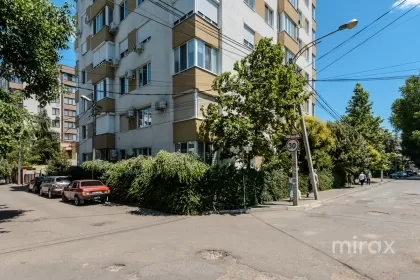 str-la Lvov, Botanica, mun. Chisinau imaginea 226429