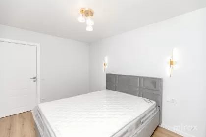 bd. Dacia, Botanica, Chișinău image 242222