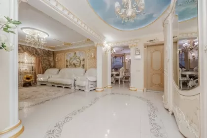 Валя Кручий, Ботаника, Кишинев